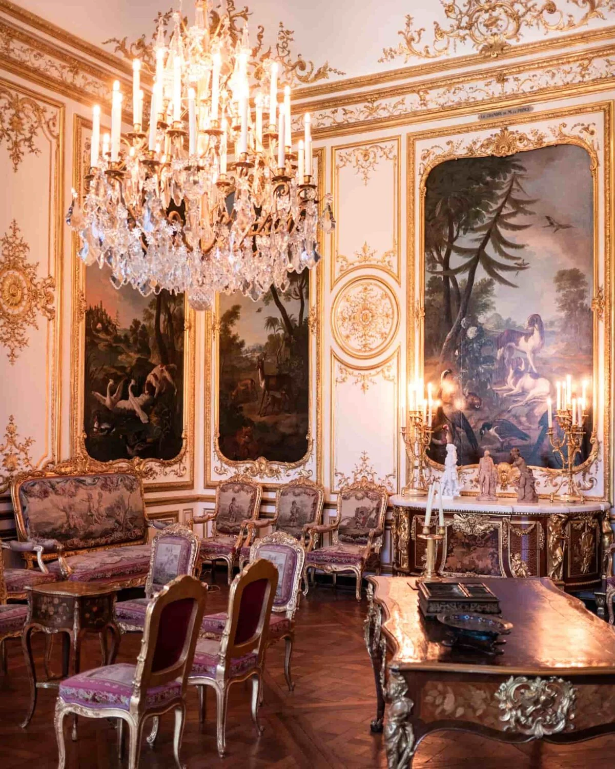 The palace apartments of the prices of Conde in Chateau de Chantilly